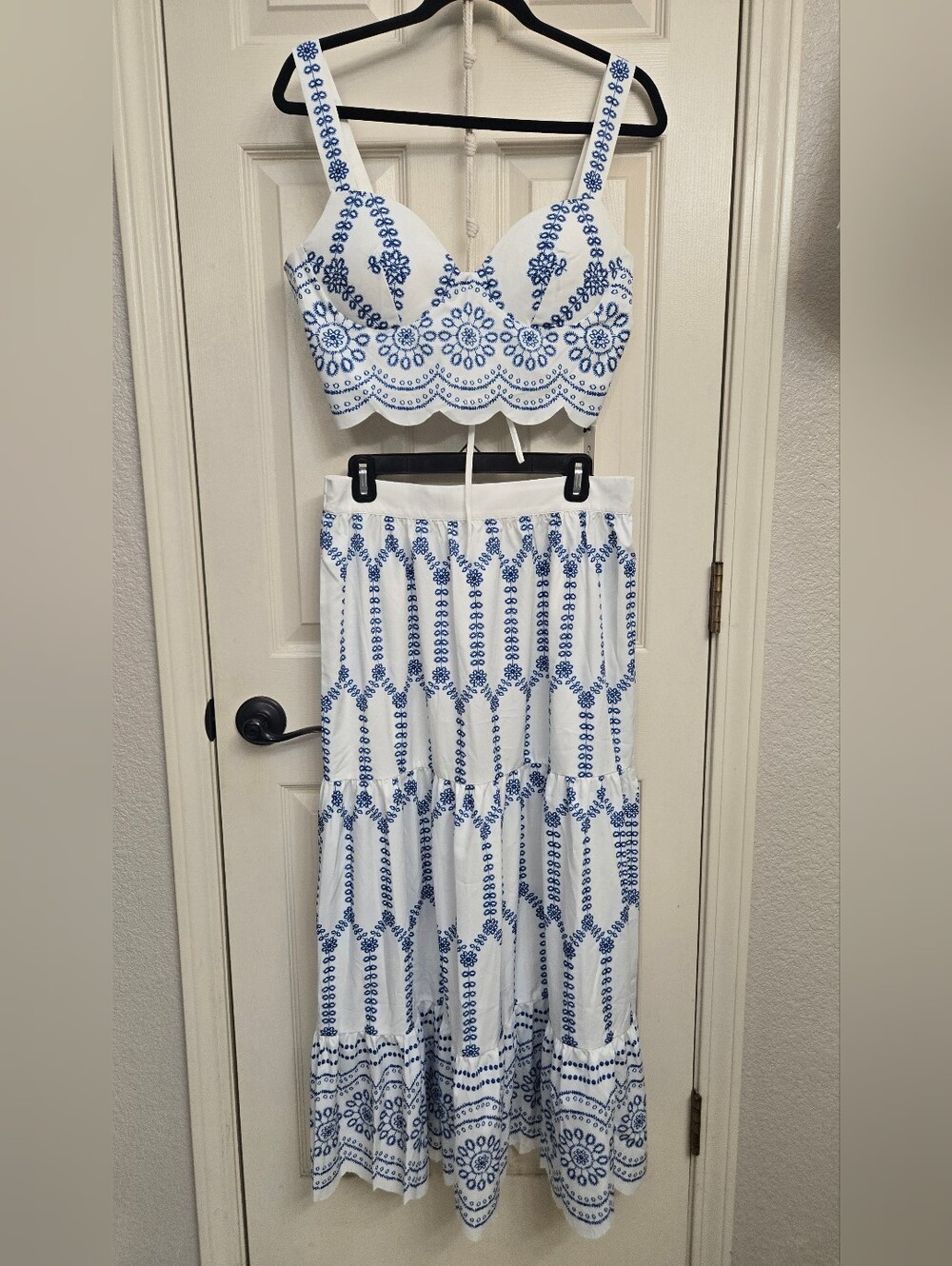 🌟SOLD🌟 NWT Commense Printed Sleeveless Tie Back Maxi Skirt Set, Large - Picture 7 of 13